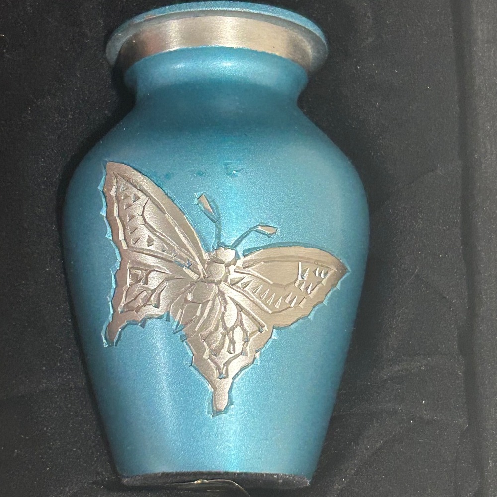 Blue‎ paperweight with butterfly and case